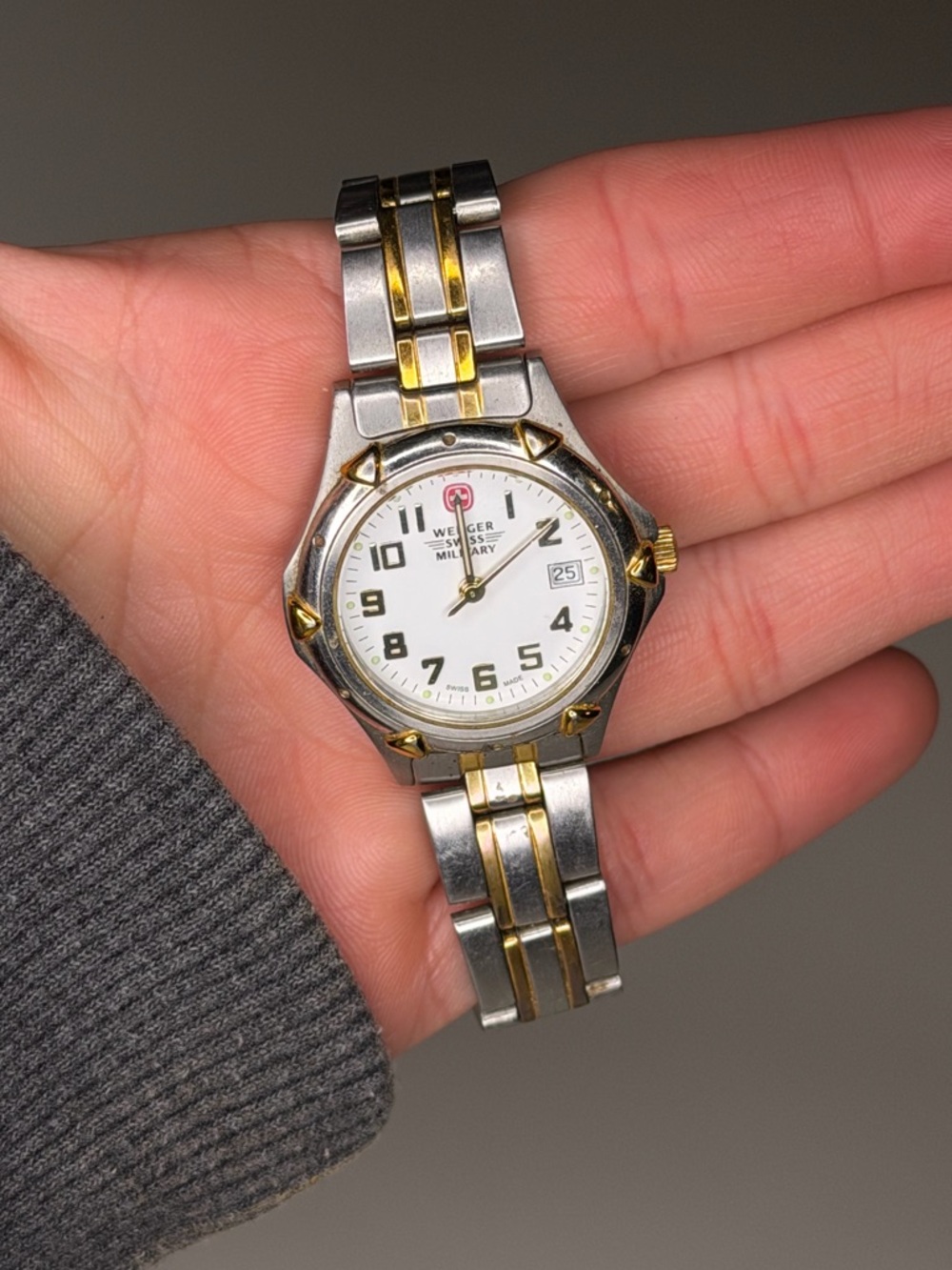 Wenger 79169 two-tone Swiss Army Military Stainless Steel/Gold Plated Watch